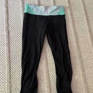 Lululemon Cropped Leggings SZ 4